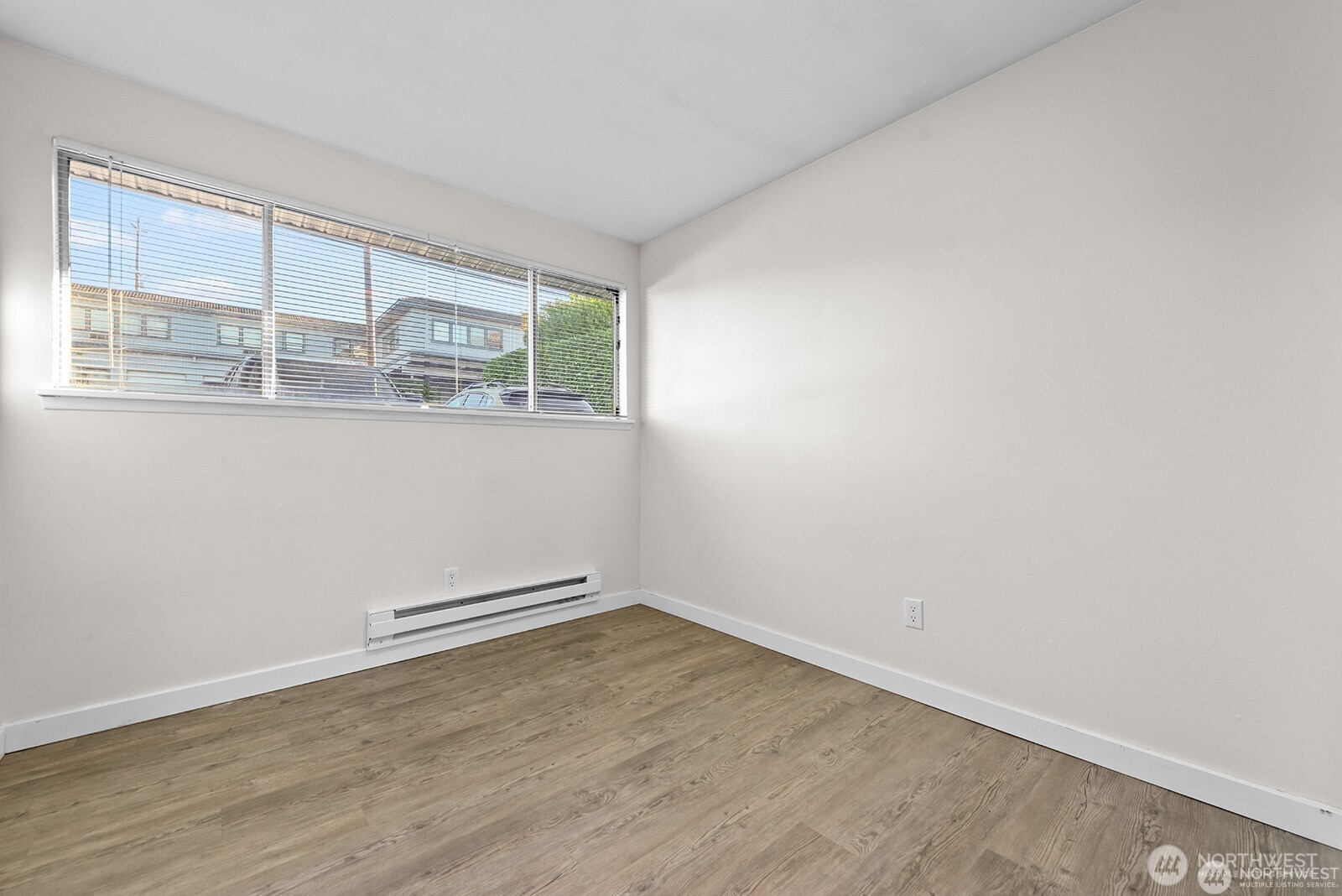 15328 40th Avenue Property Photo 18