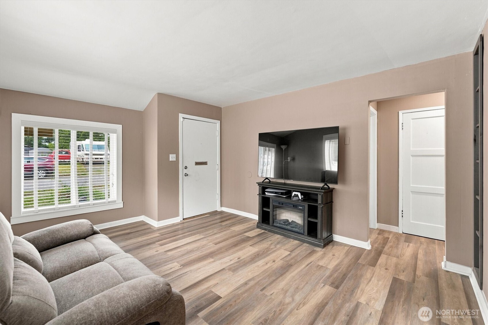270 23rd Avenue Property Photo 6