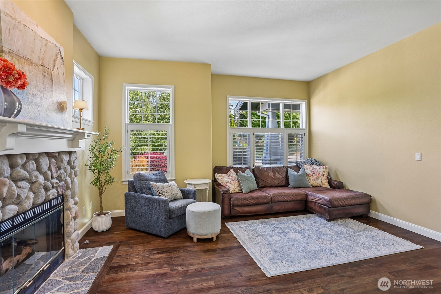 4371 232 Court Property Photo 8