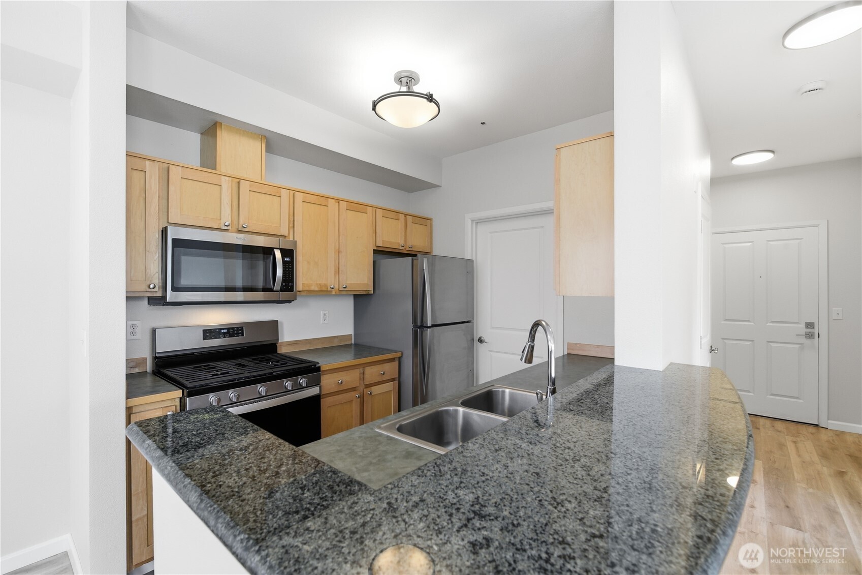 560 225th Lane B101 Property Photo 13