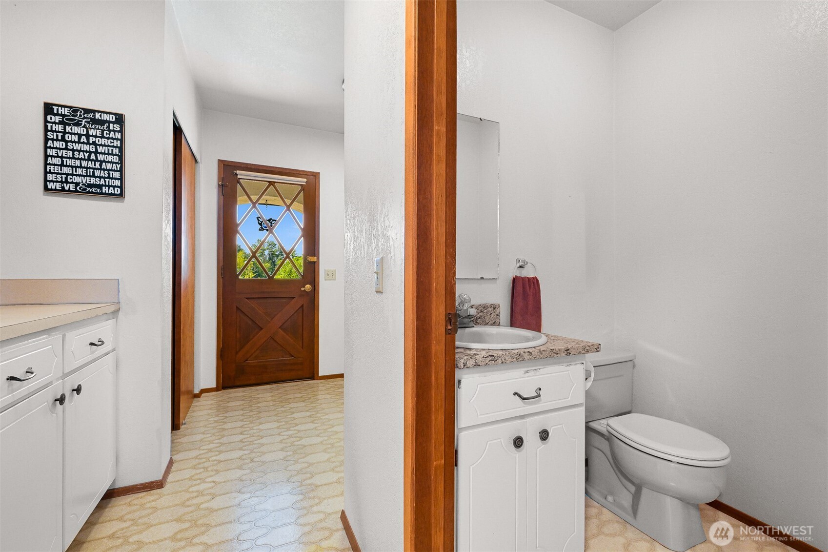 2752 Douglas Road Property Photo 23