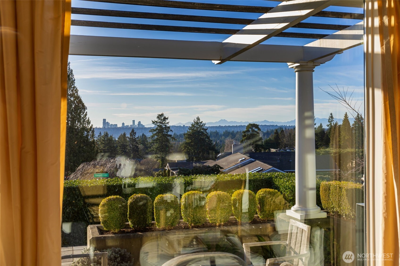 9400 Vineyard Crest Property Photo 12