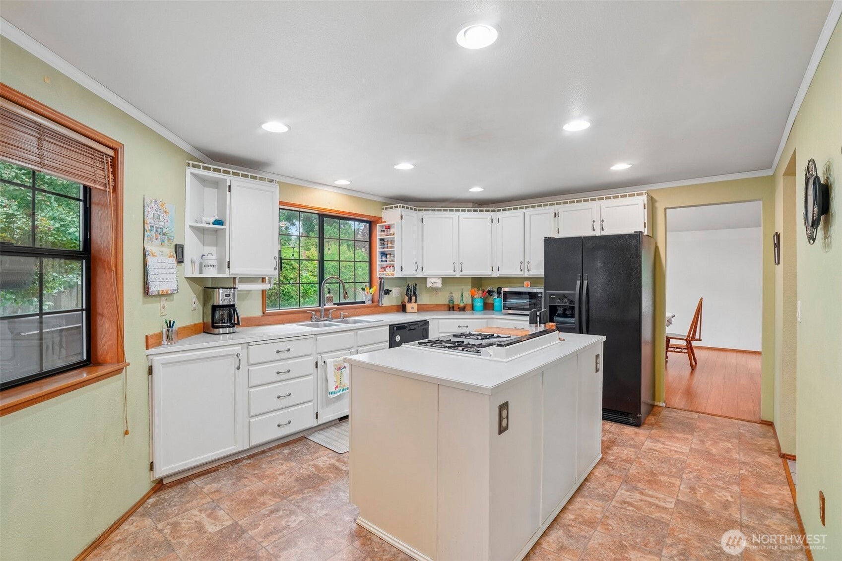 36110 23rd Place Property Photo 8
