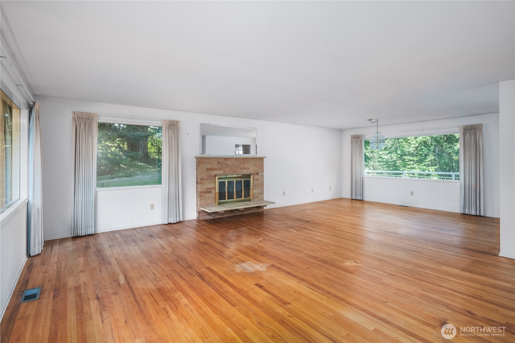 4116 A Avenue Property Photo 4
