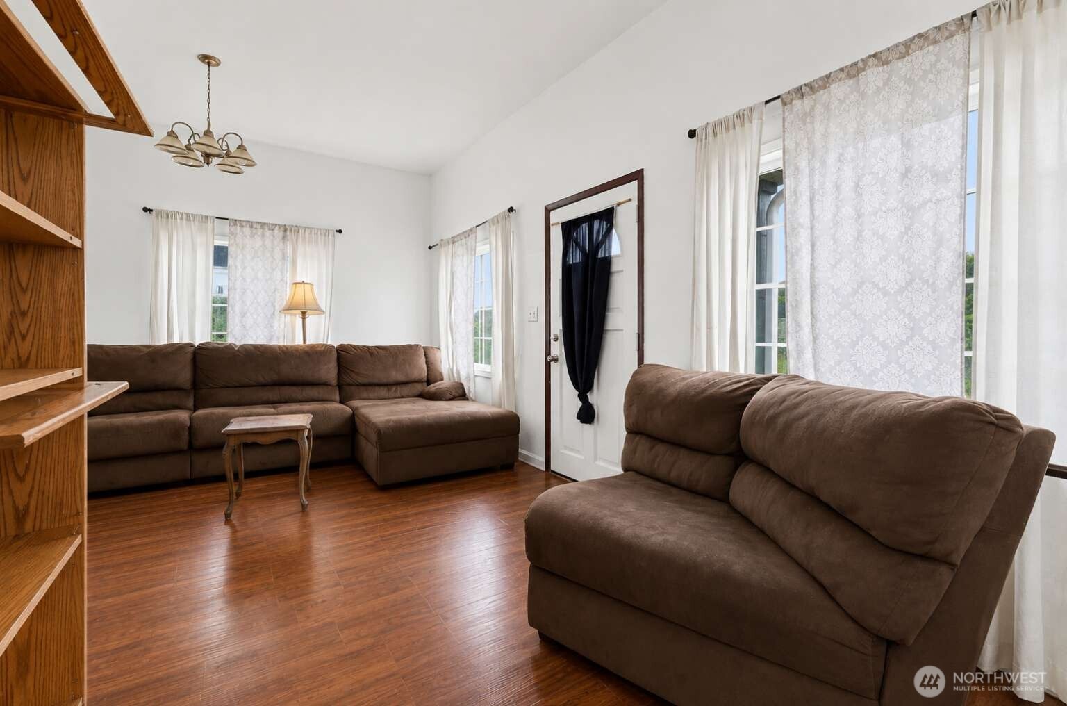 1025 Arnold Avenue Property Photo 11