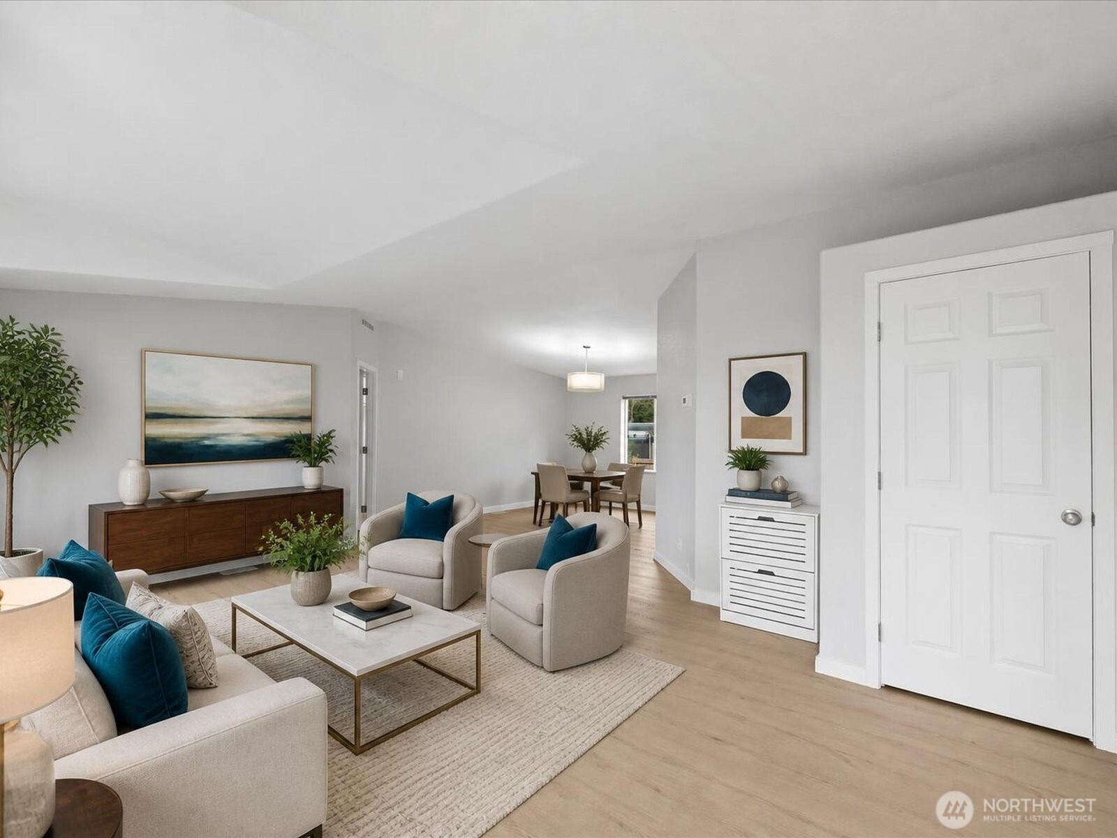 138 2nd Street Property Photo 2