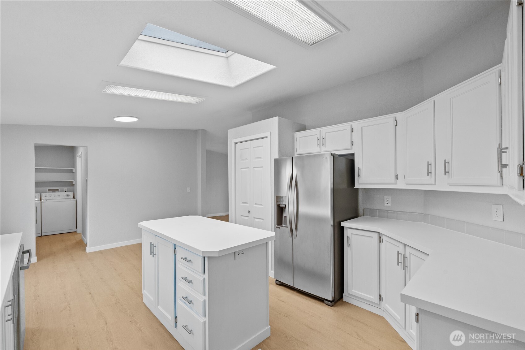 138 2nd Street Property Photo 13