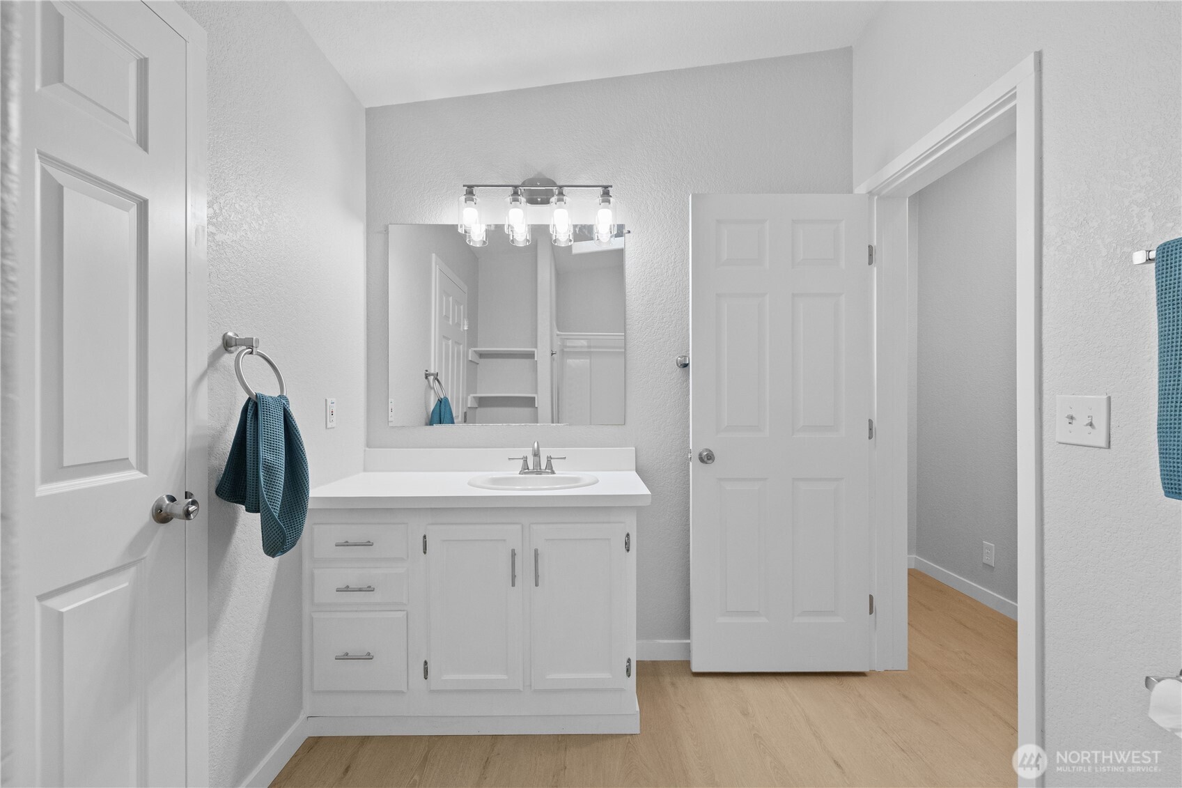 138 2nd Street Property Photo 20
