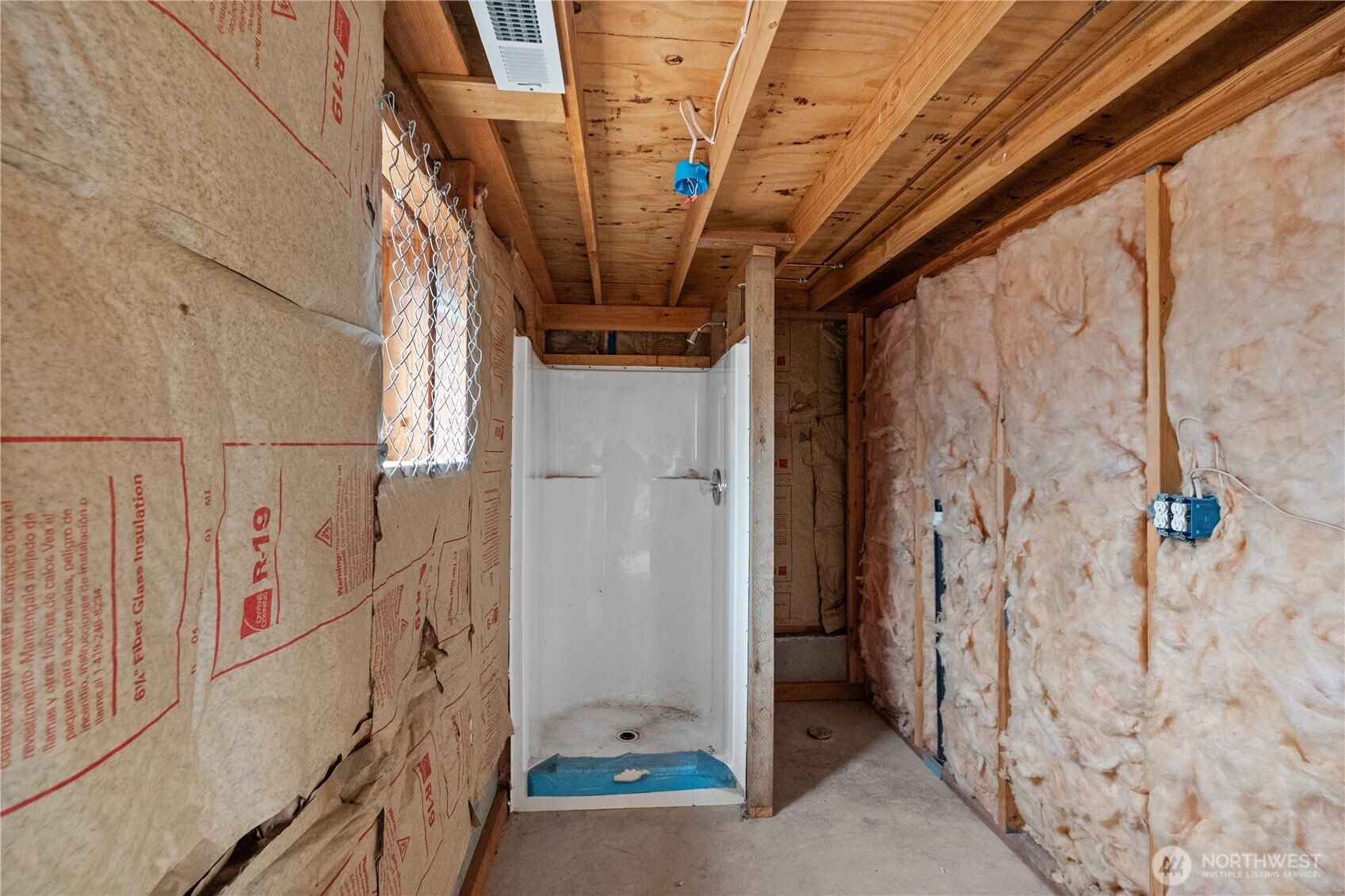 138 2nd Street Property Photo 25