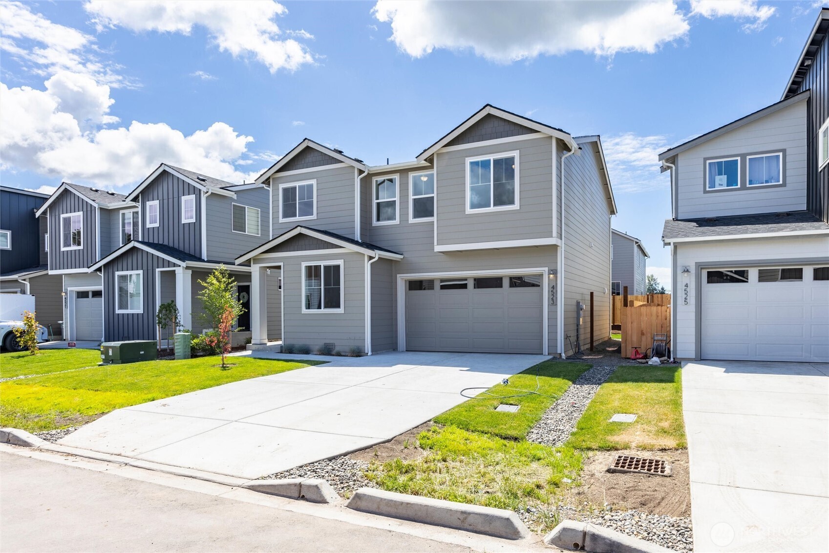 4519 Cirque (lot124) Street Property Photo 2