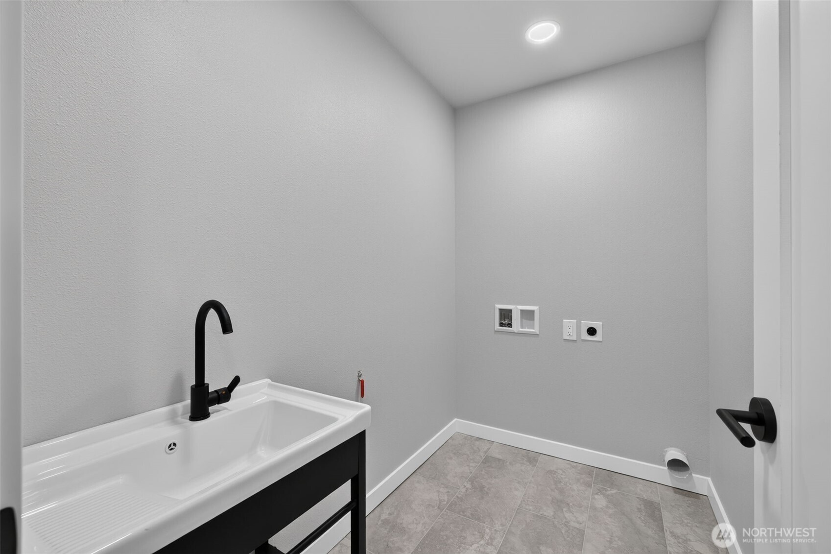 5408 240th Street Property Photo 19