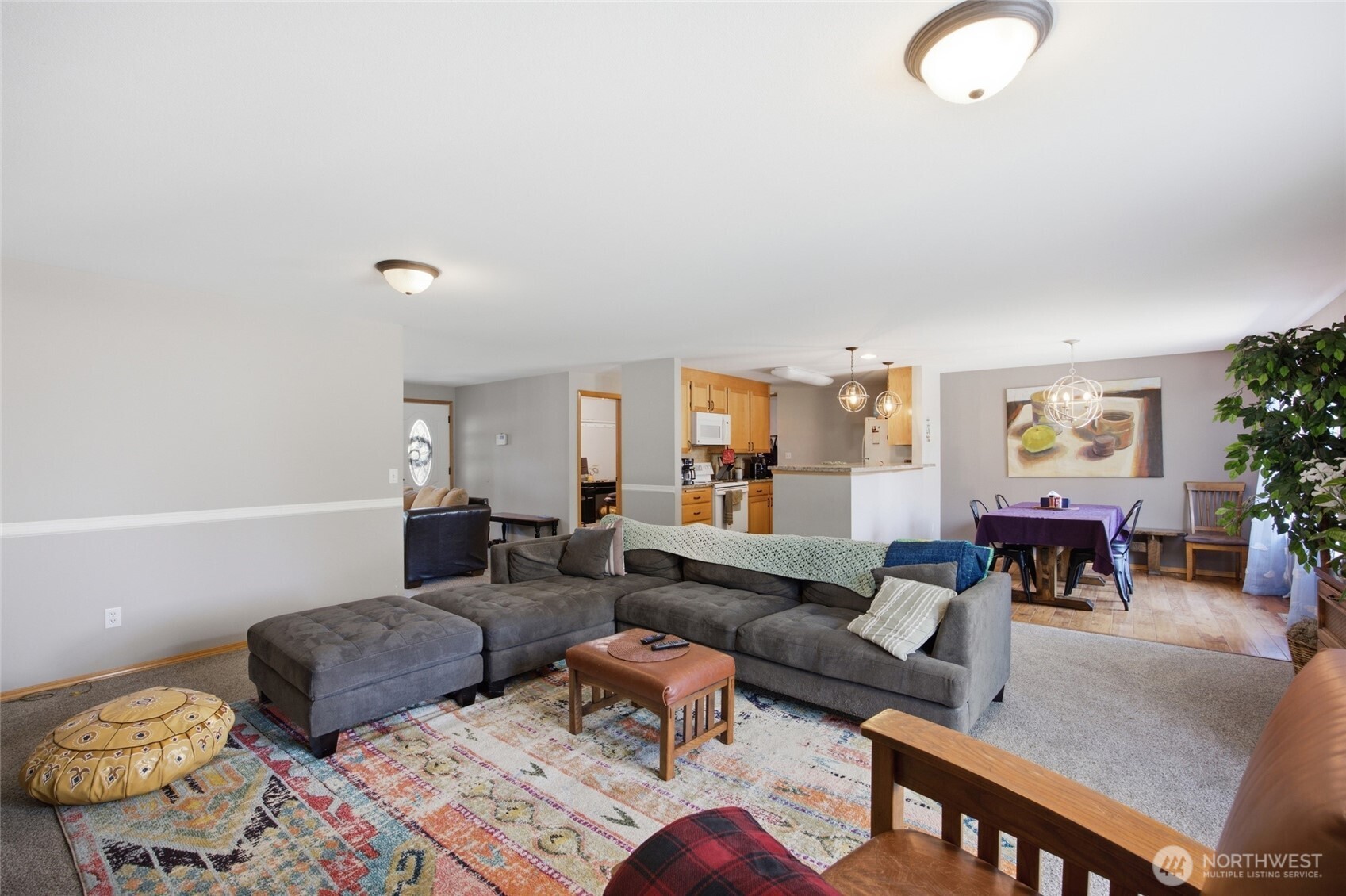 329 E Belair Drive Property Photo 10