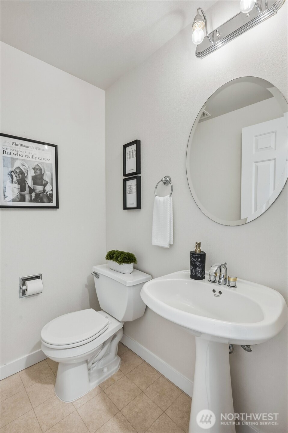 16227 119th Place Property Photo 9