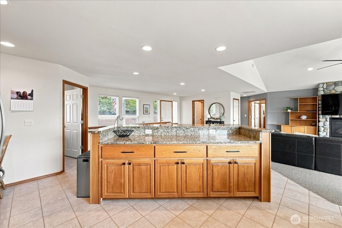 75 Coral Street Property Photo 16