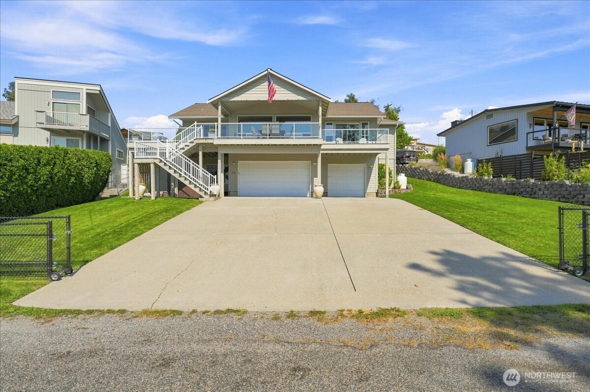 75 Coral Street Property Photo 29