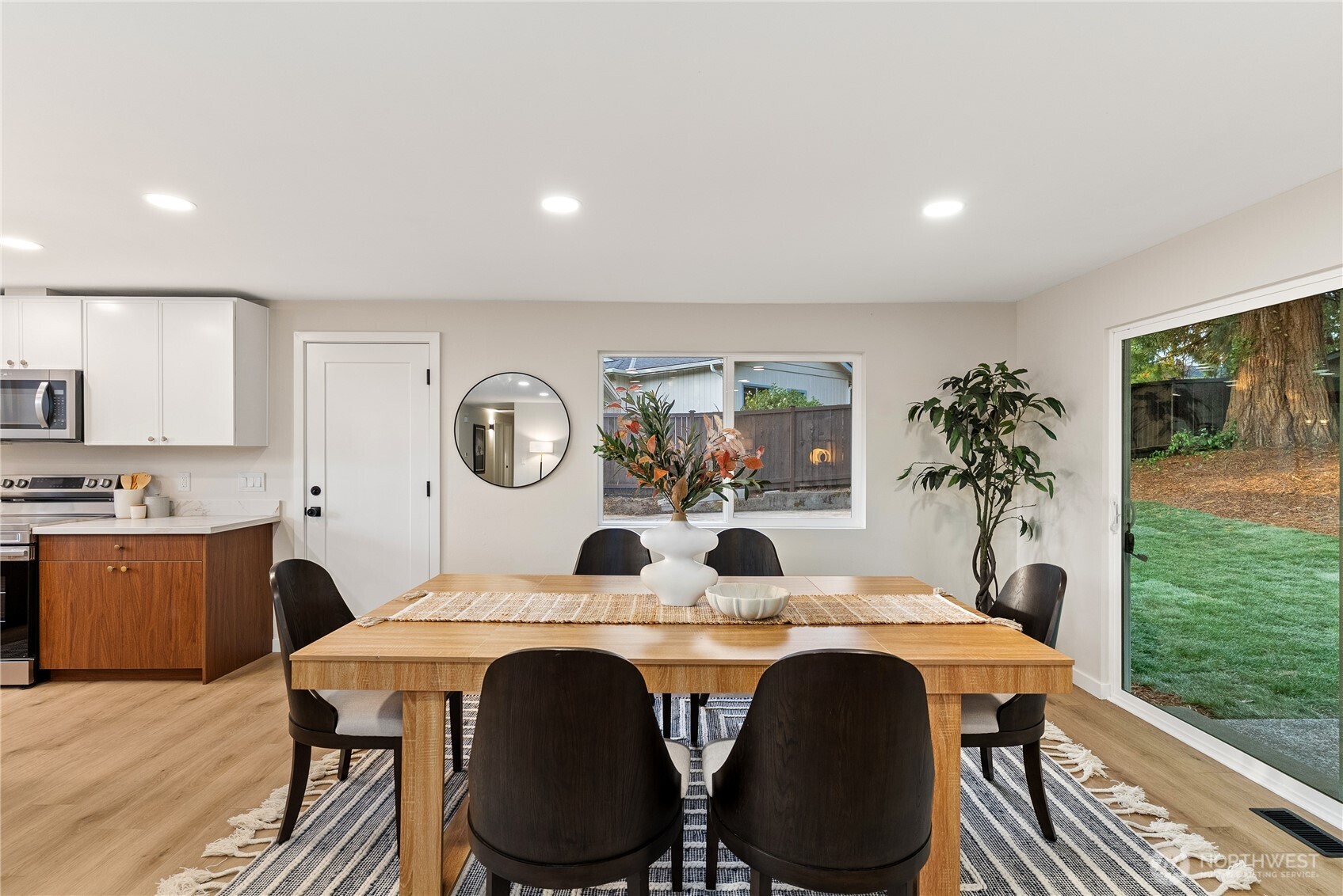 31446 28th Place Property Photo 14