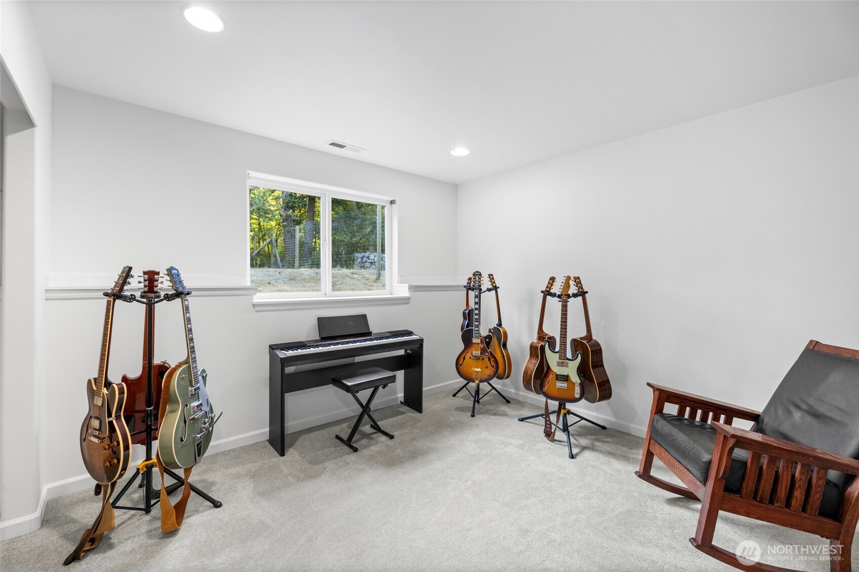 1407 Arnold Road Property Photo 27