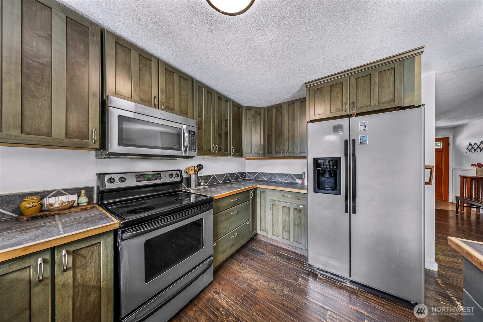 5234 Bounty Loop Property Photo 11