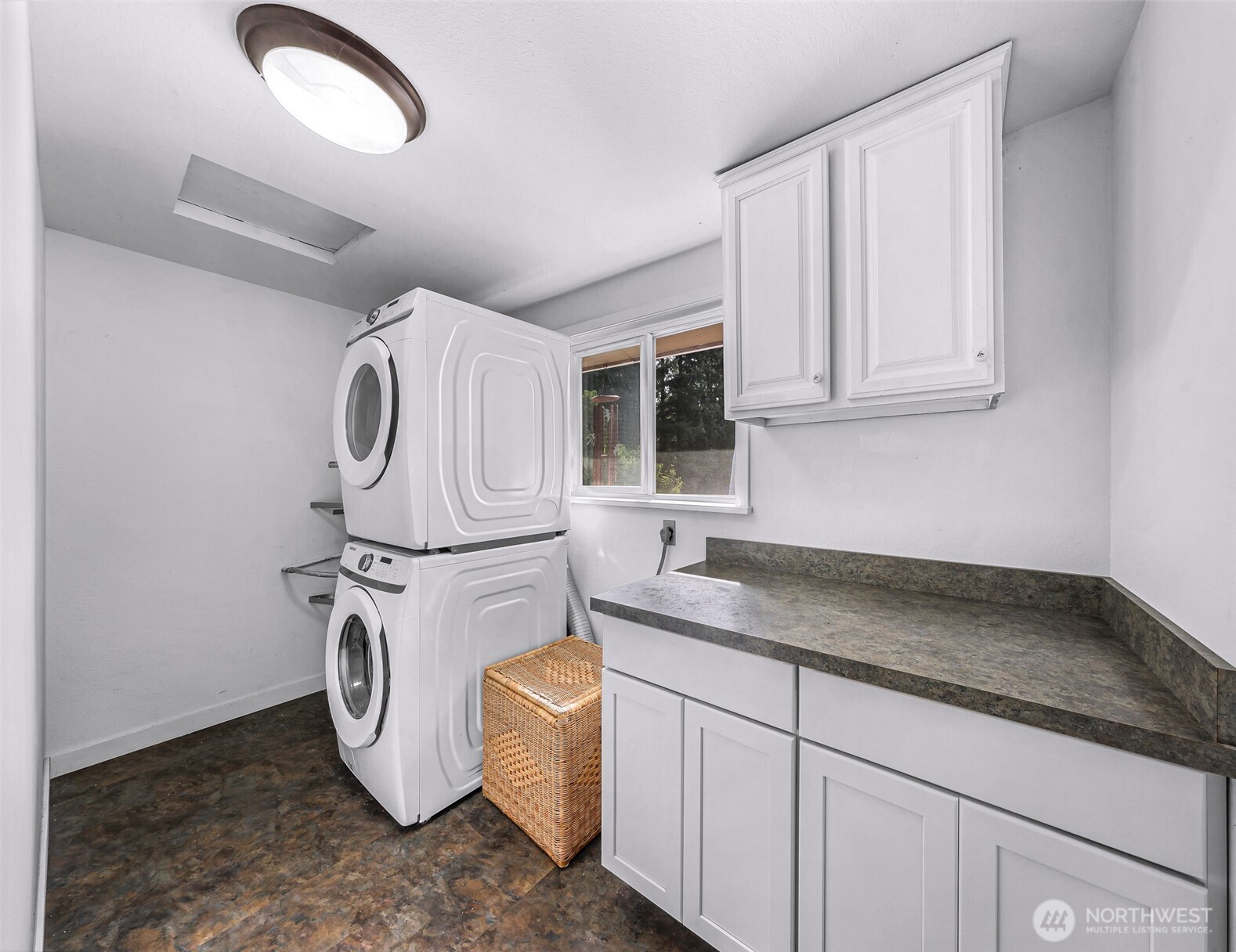5234 Bounty Loop Property Photo 26