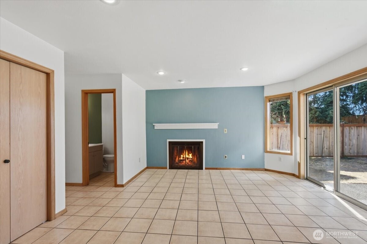 14016 Se 156th Court Property Photo 11