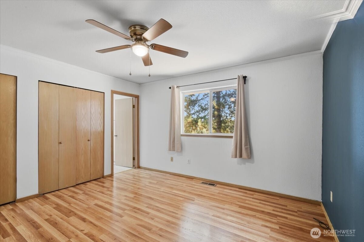 14016 Se 156th Court Property Photo 16