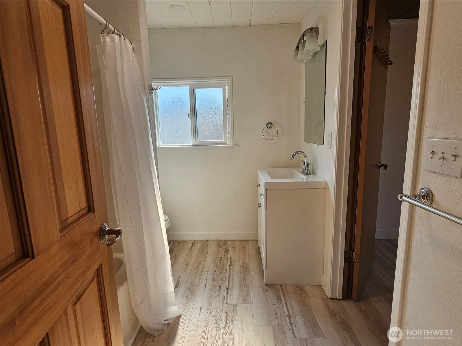 607 S H Street Property Photo 16