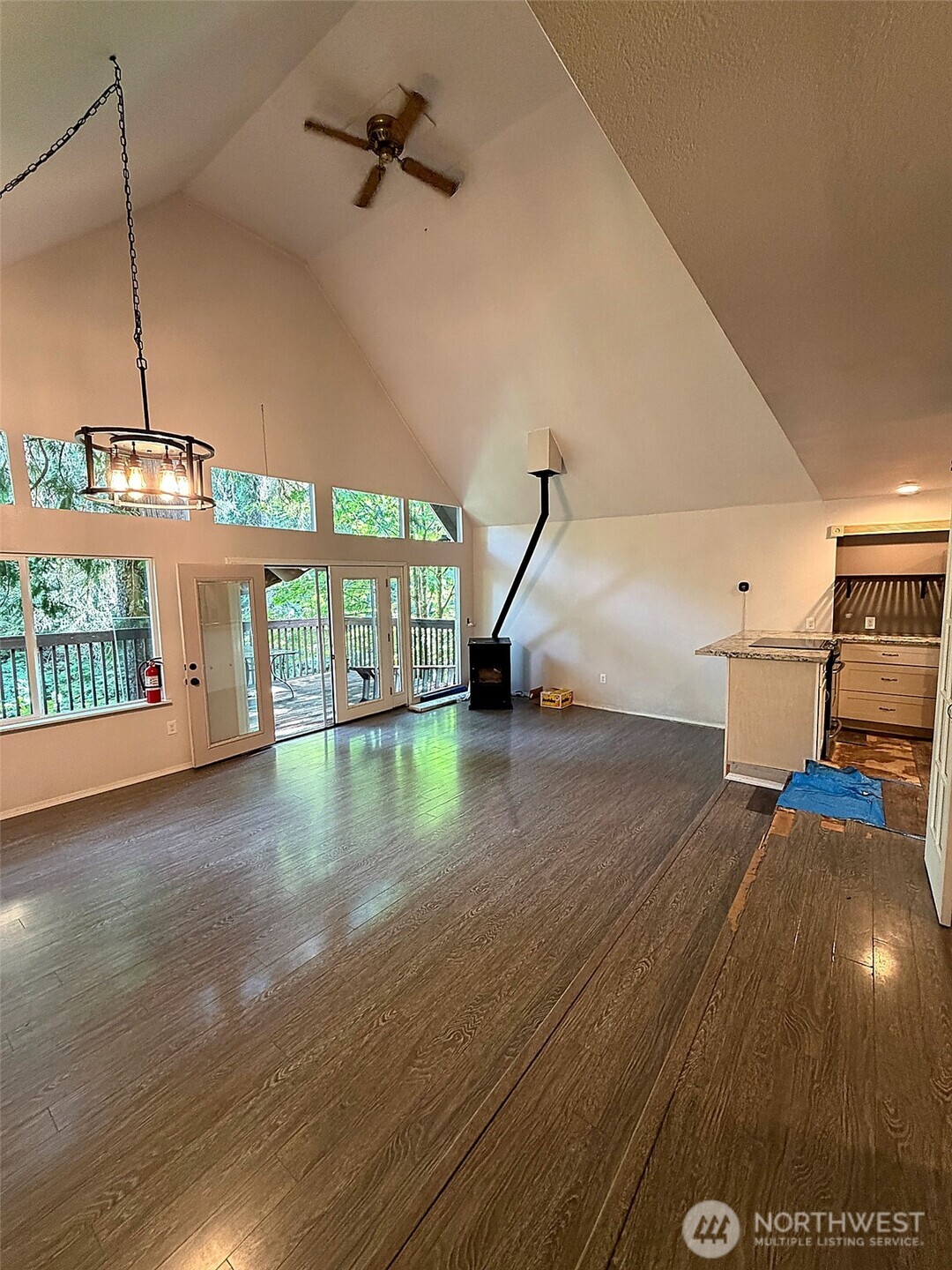21430 118th Place Property Photo 6