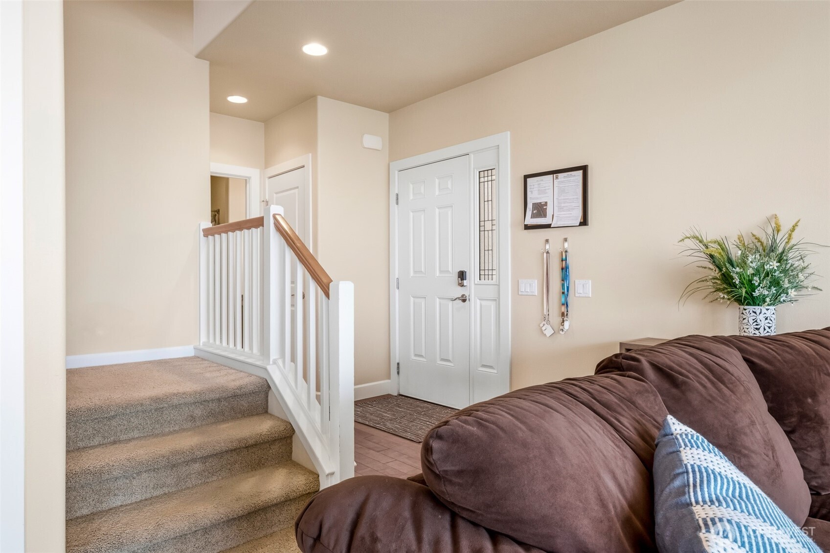 9215 Riverview Way D30 Property Photo 10