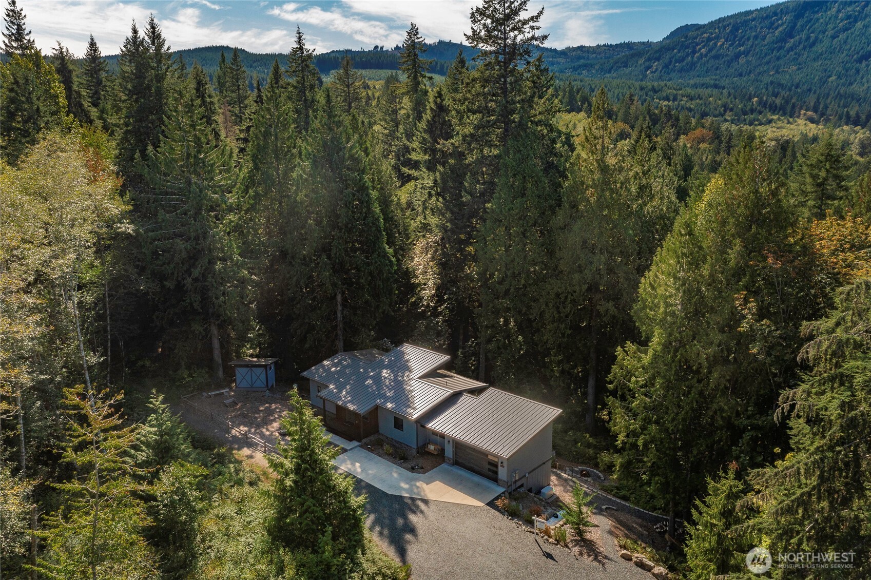 697 Axelson Road Property Photo 3