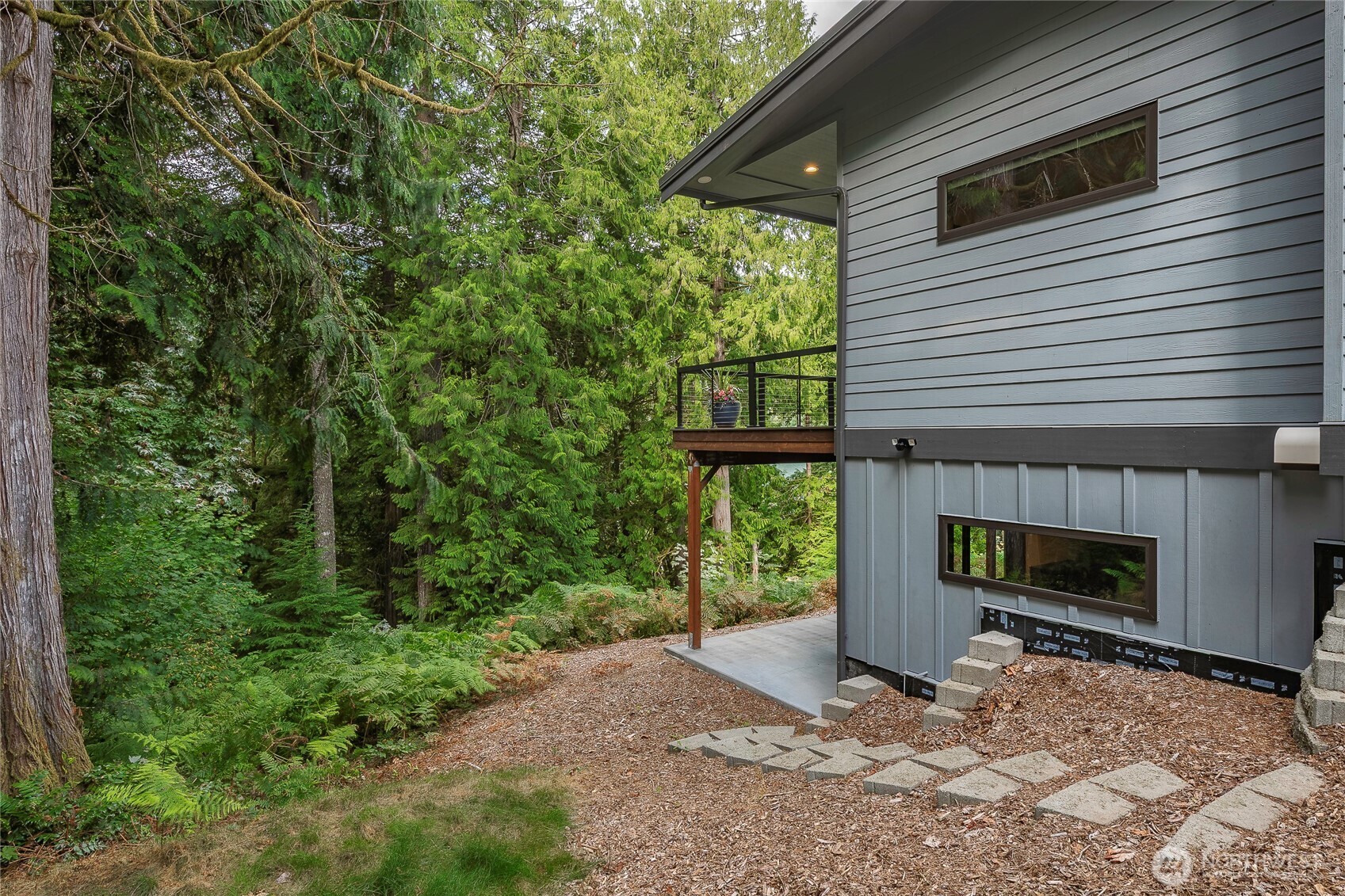 697 Axelson Road Property Photo 32