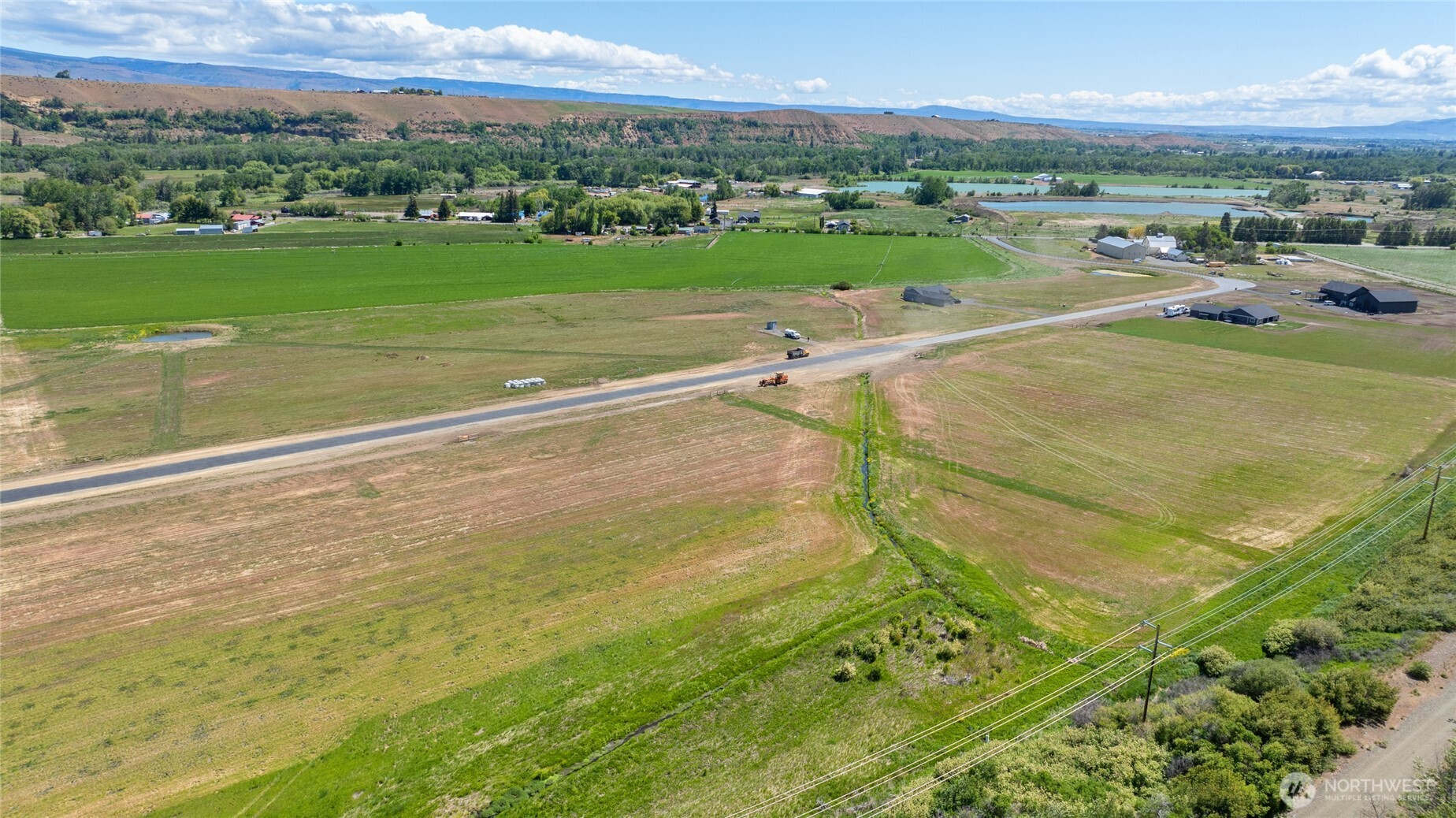 521 Thorp Landing Lane Property Photo 15