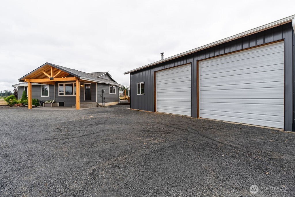 193 Schoolhouse Road Property Photo 13