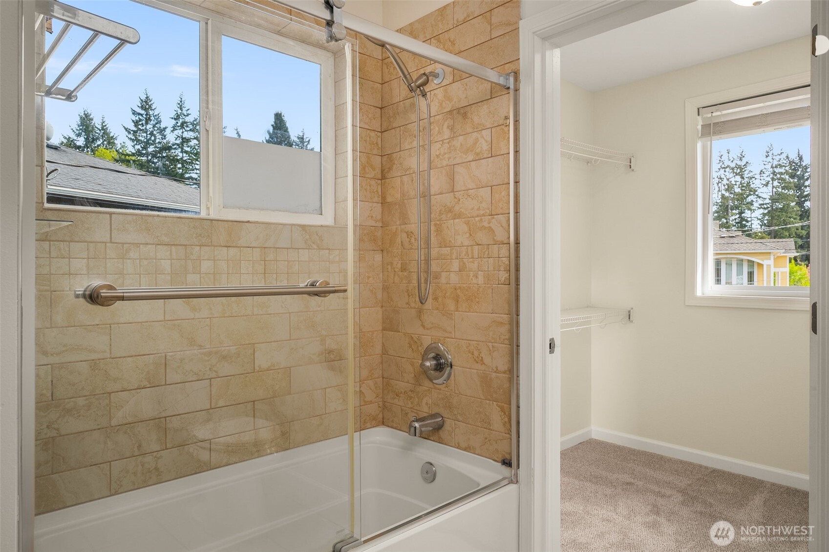 16204 Main Street Property Photo 16