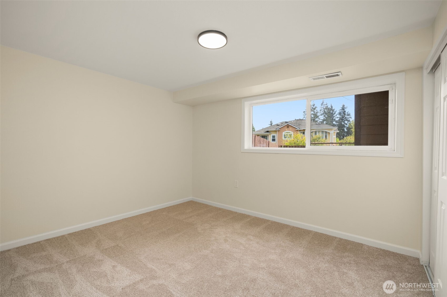 16204 Main Street Property Photo 19