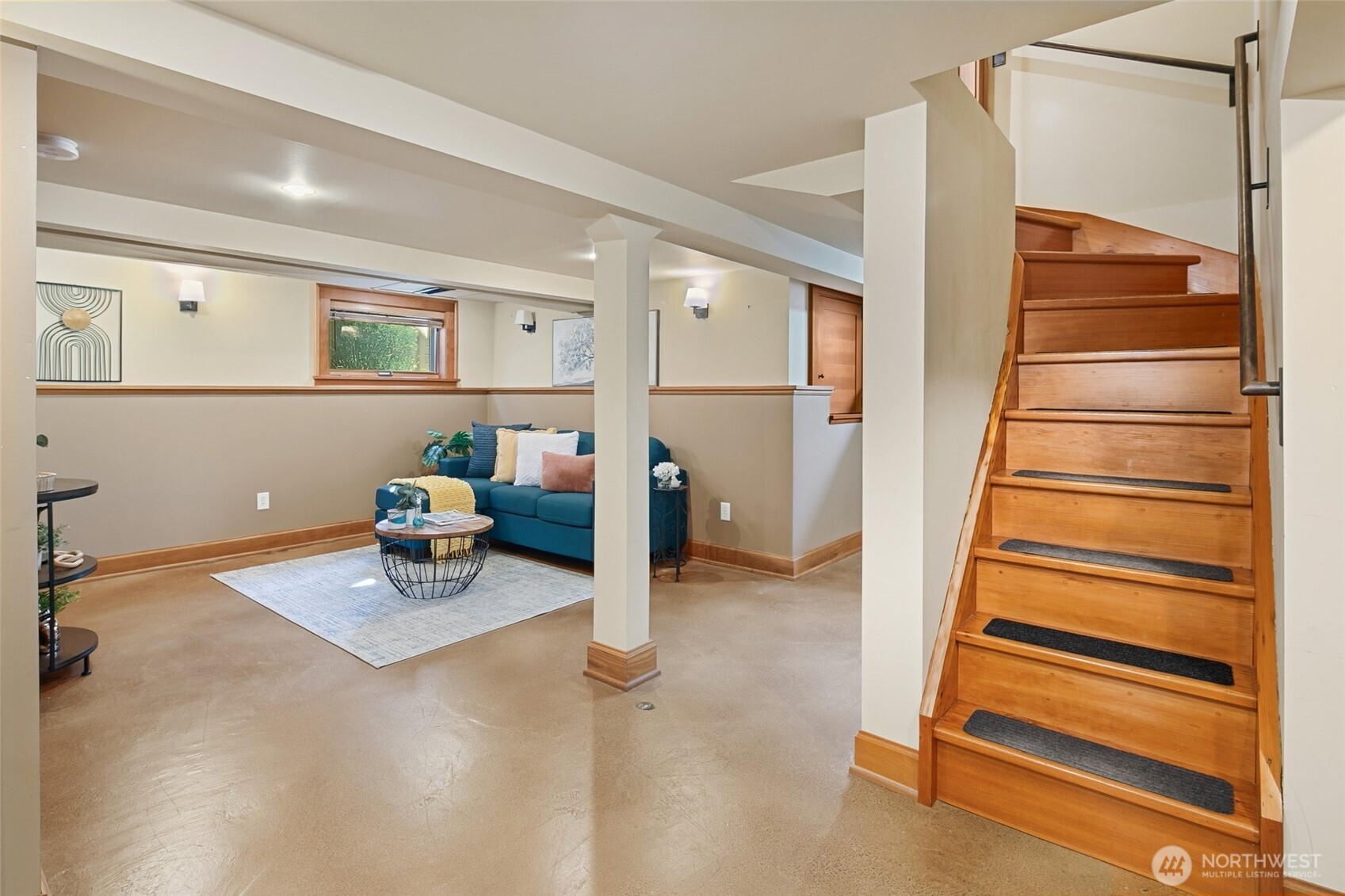 2217 Federal Avenue Property Photo 25