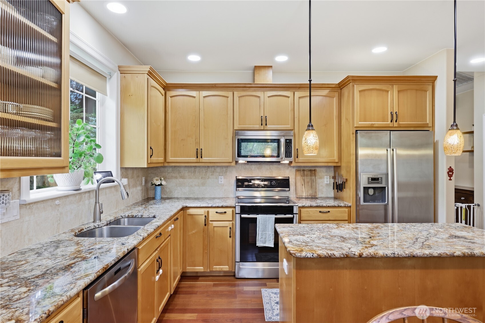 15802 84th Street Property Photo 9