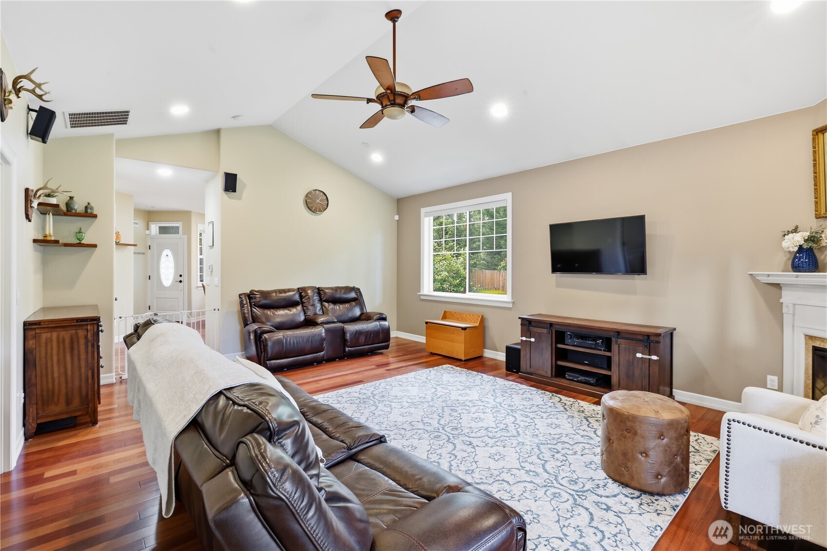 15802 84th Street Property Photo 13