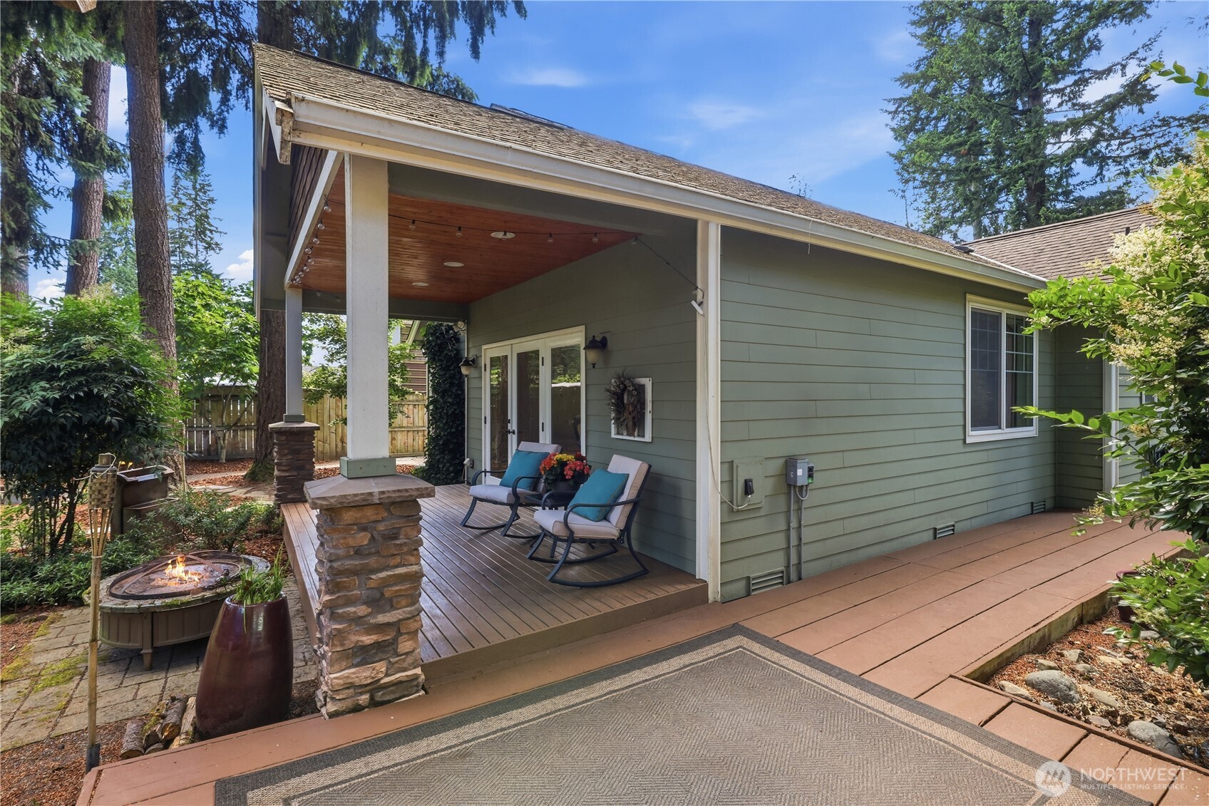 15802 84th Street Property Photo 29