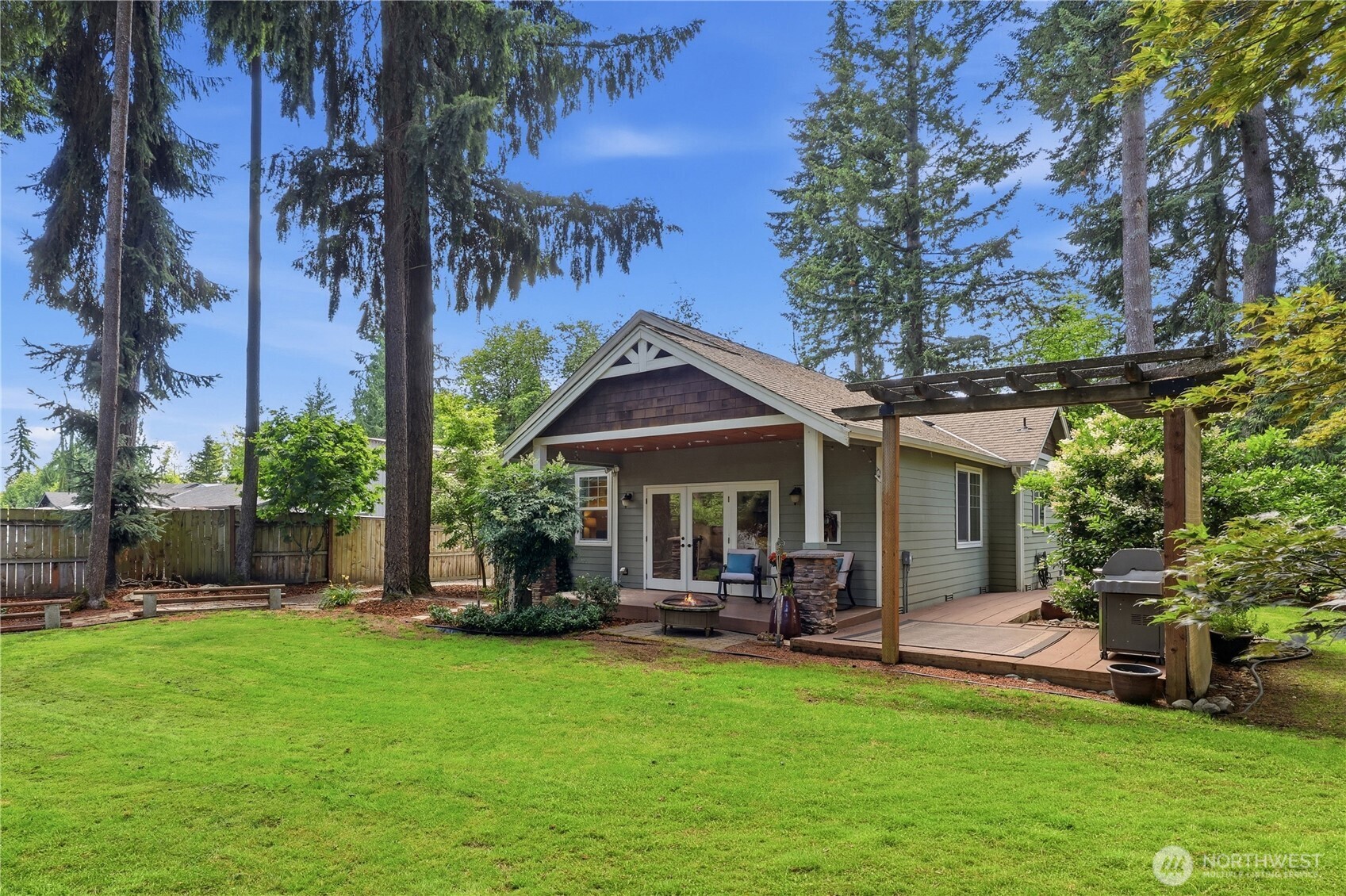 15802 84th Street Property Photo 32