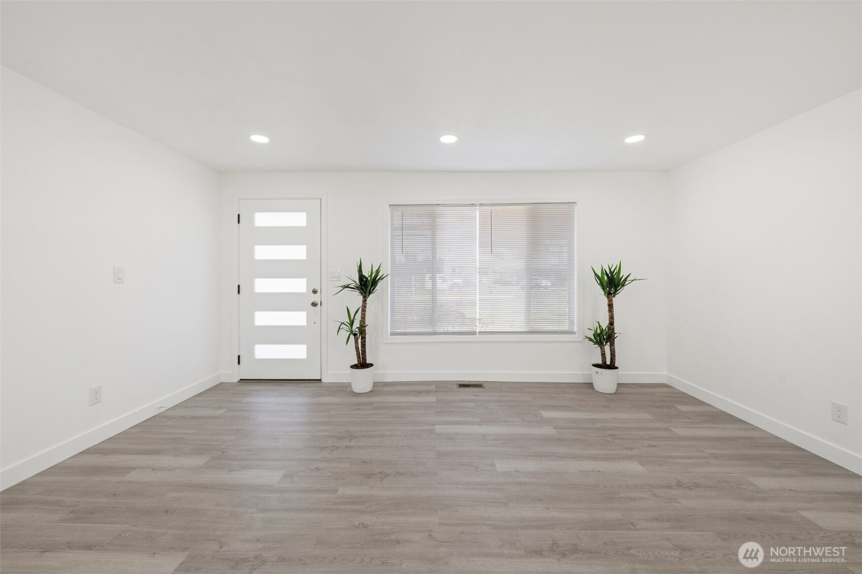 505 B Street Property Photo 10