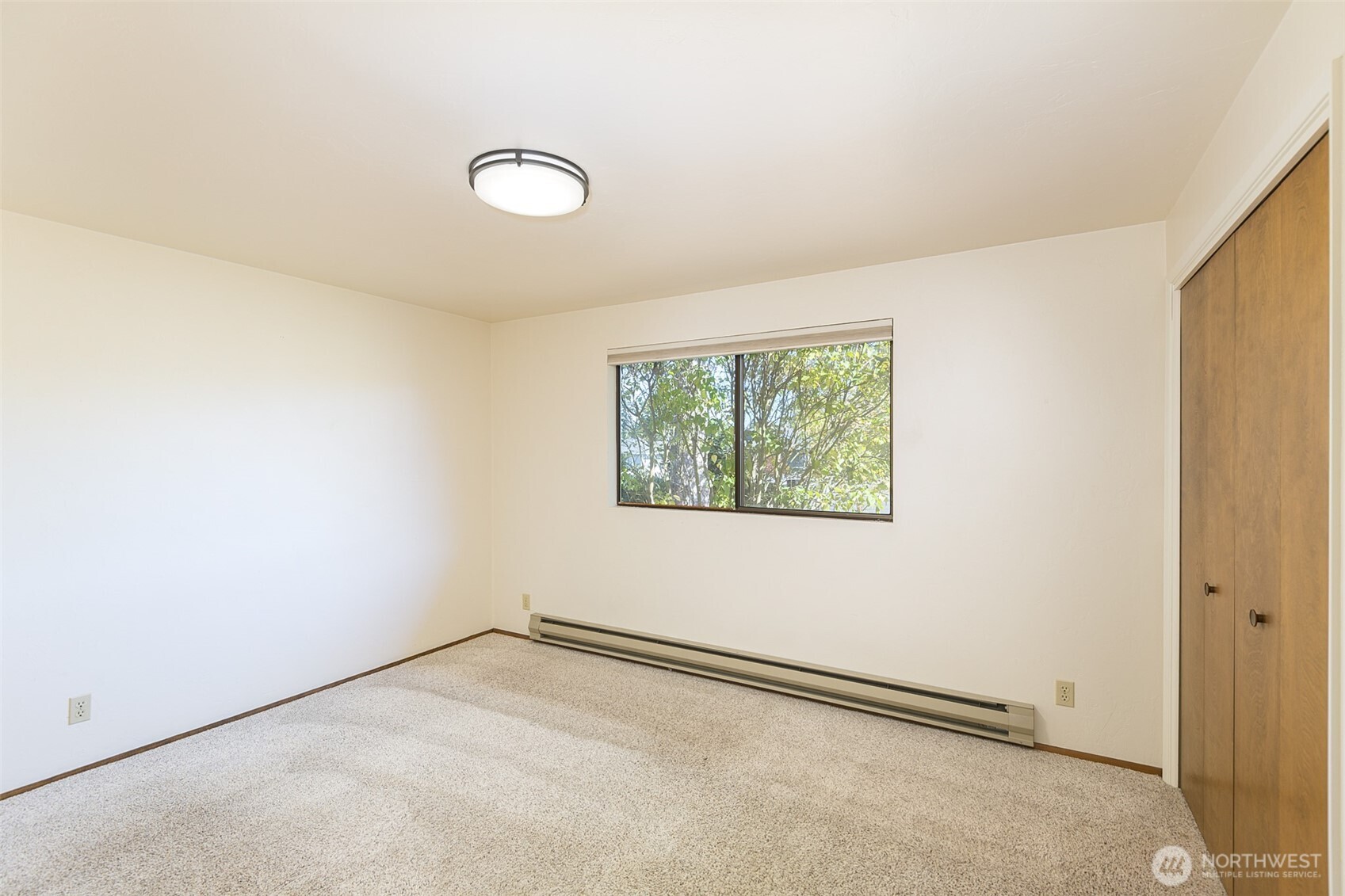 309 N Honeycomb Circle Property Photo 7