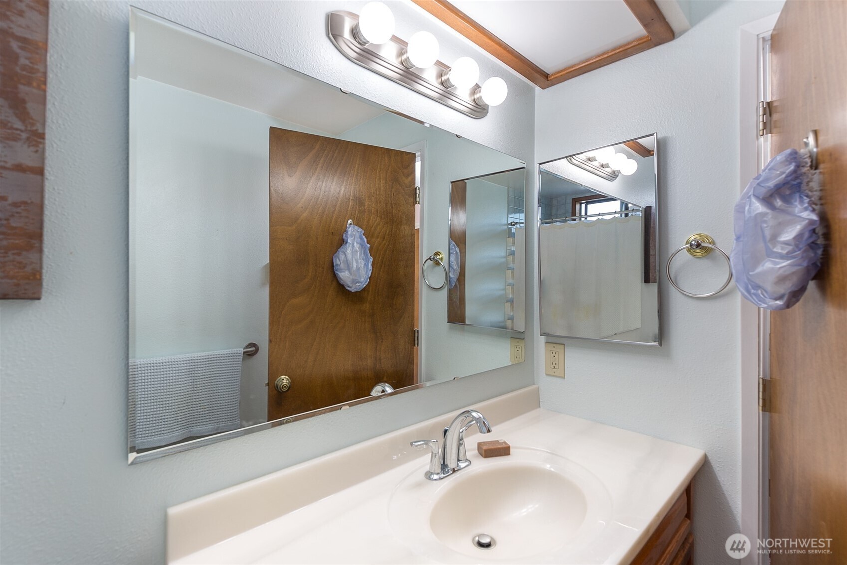 309 N Honeycomb Circle Property Photo 10
