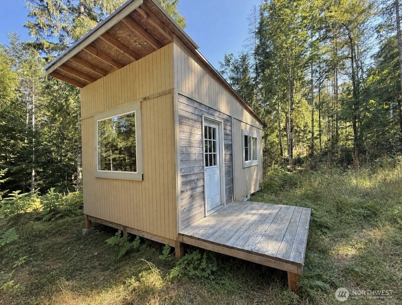 181 N Rustic Ridge Drive Property Photo 3