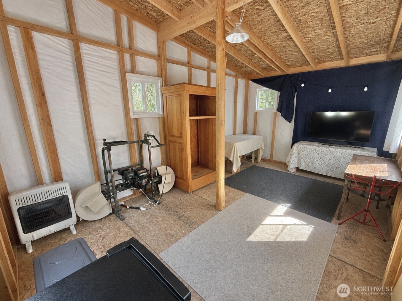 181 N Rustic Ridge Drive Property Photo 4