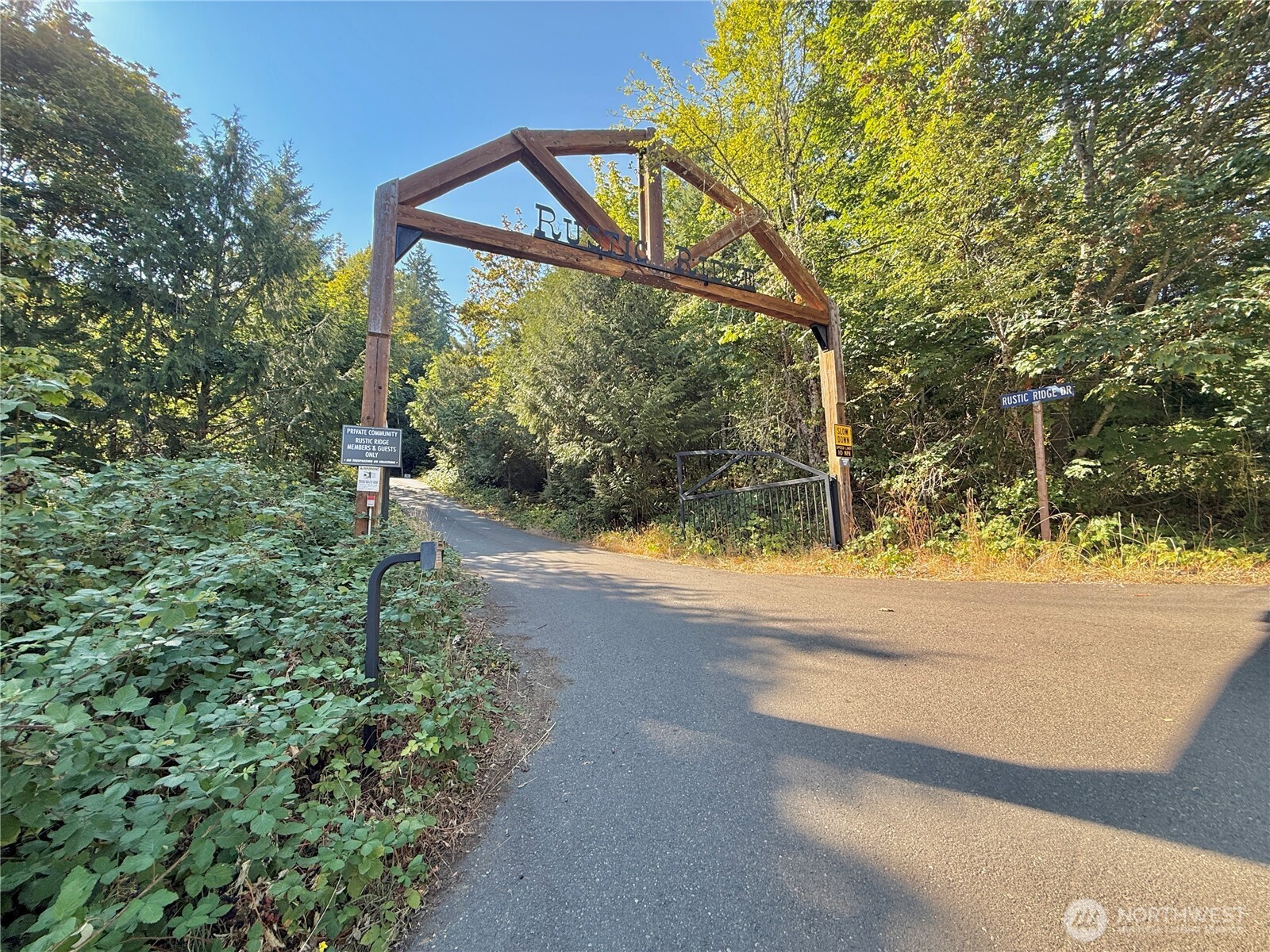 181 N Rustic Ridge Drive Property Photo 30