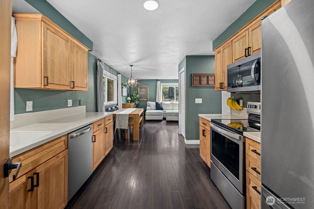 15811 32nd Drive Property Photo 15