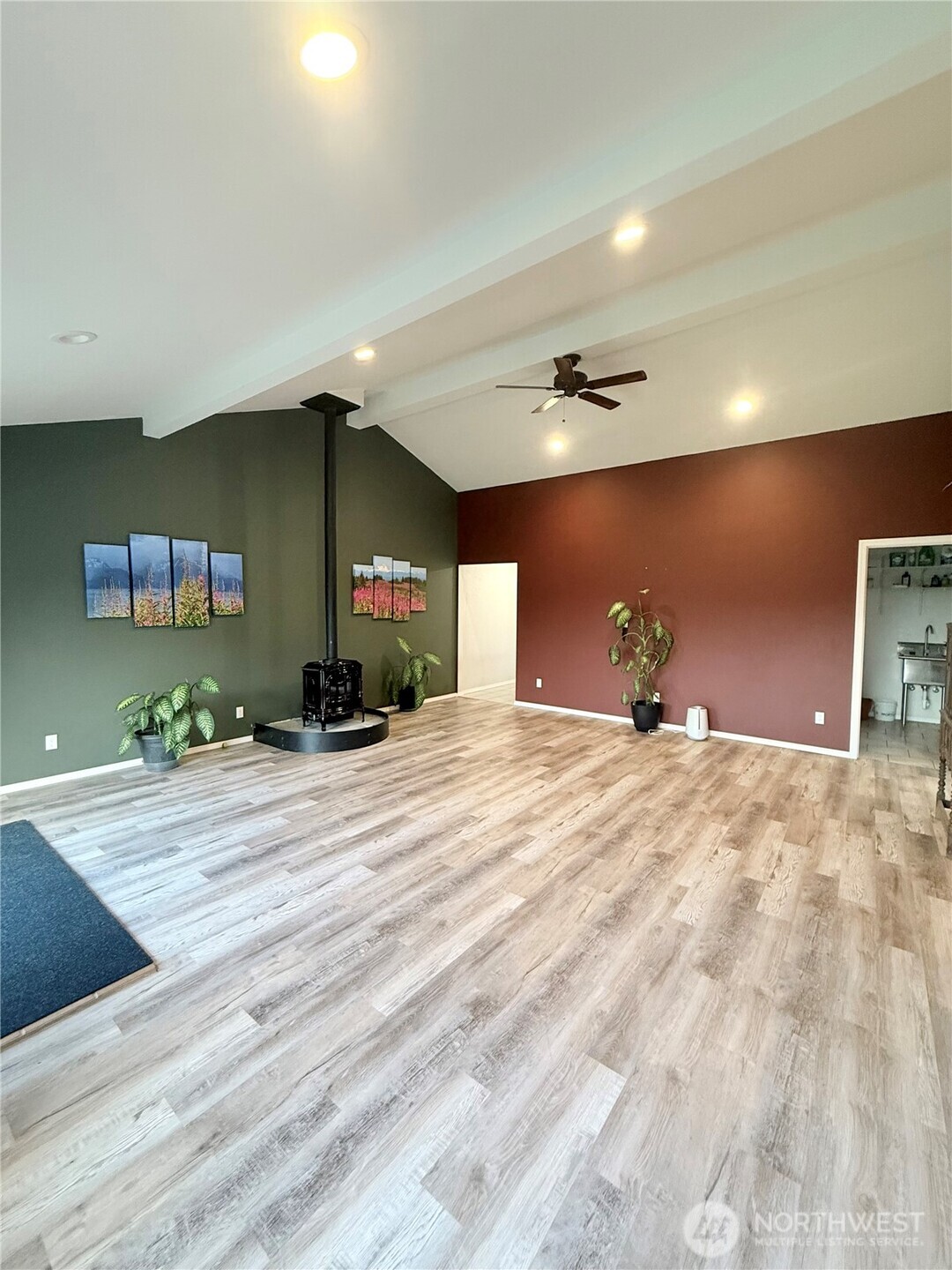 28 Dixon Road Property Photo 15