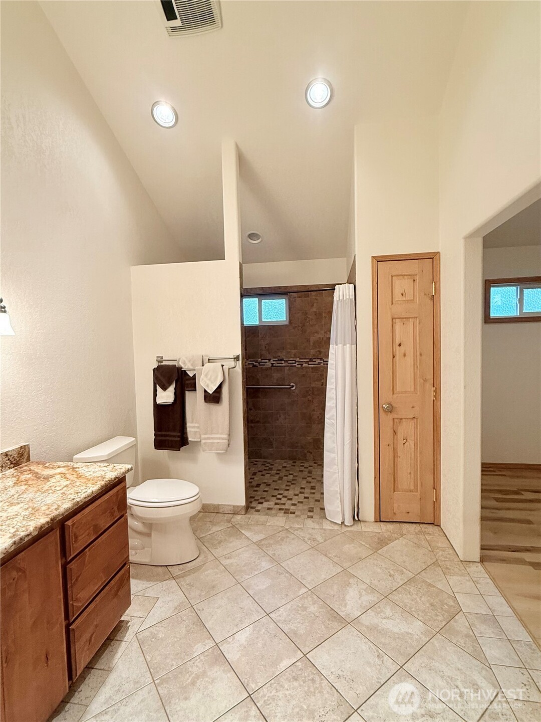 28 Dixon Road Property Photo 32