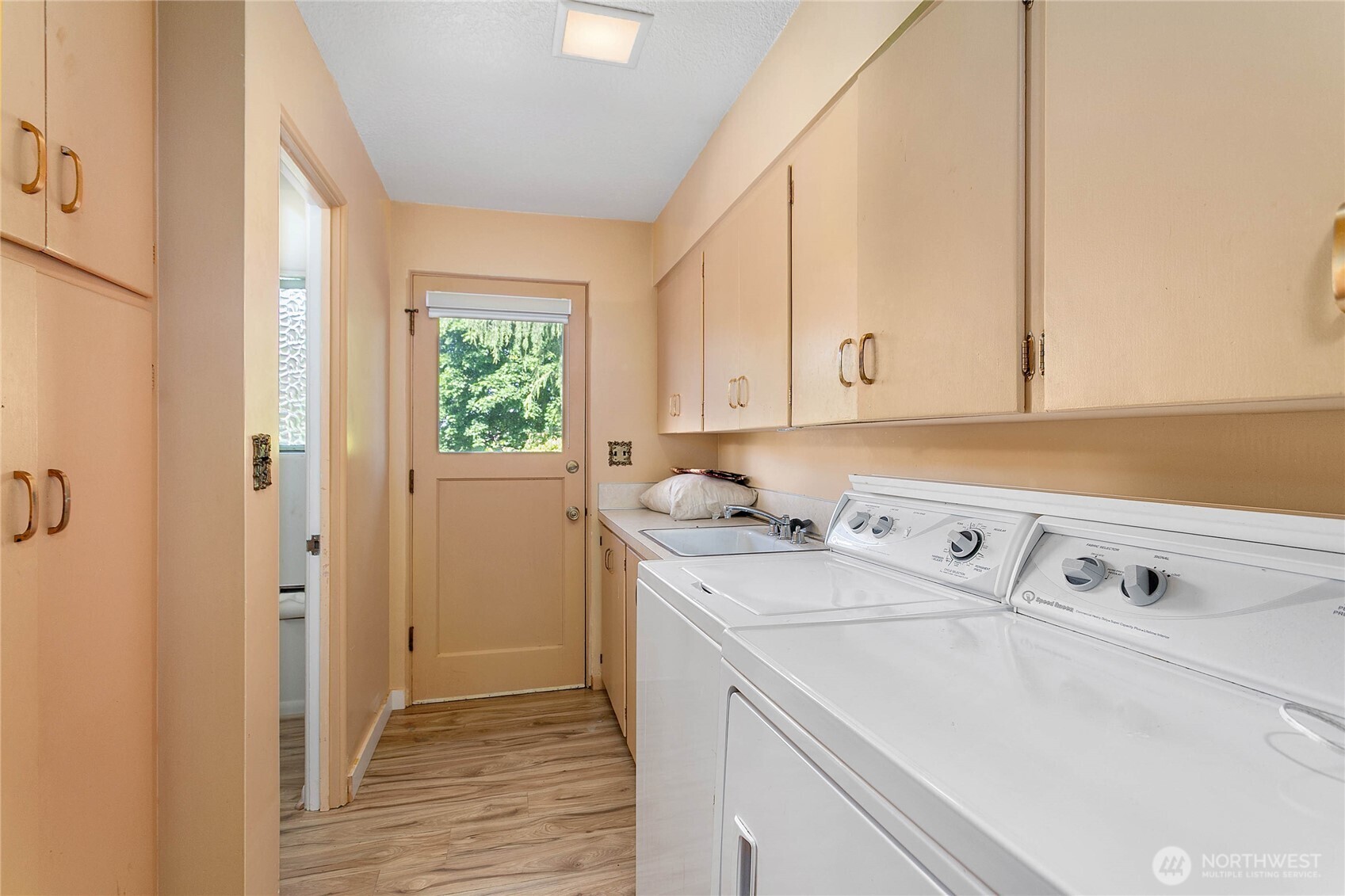 429 12th Street Property Photo 14