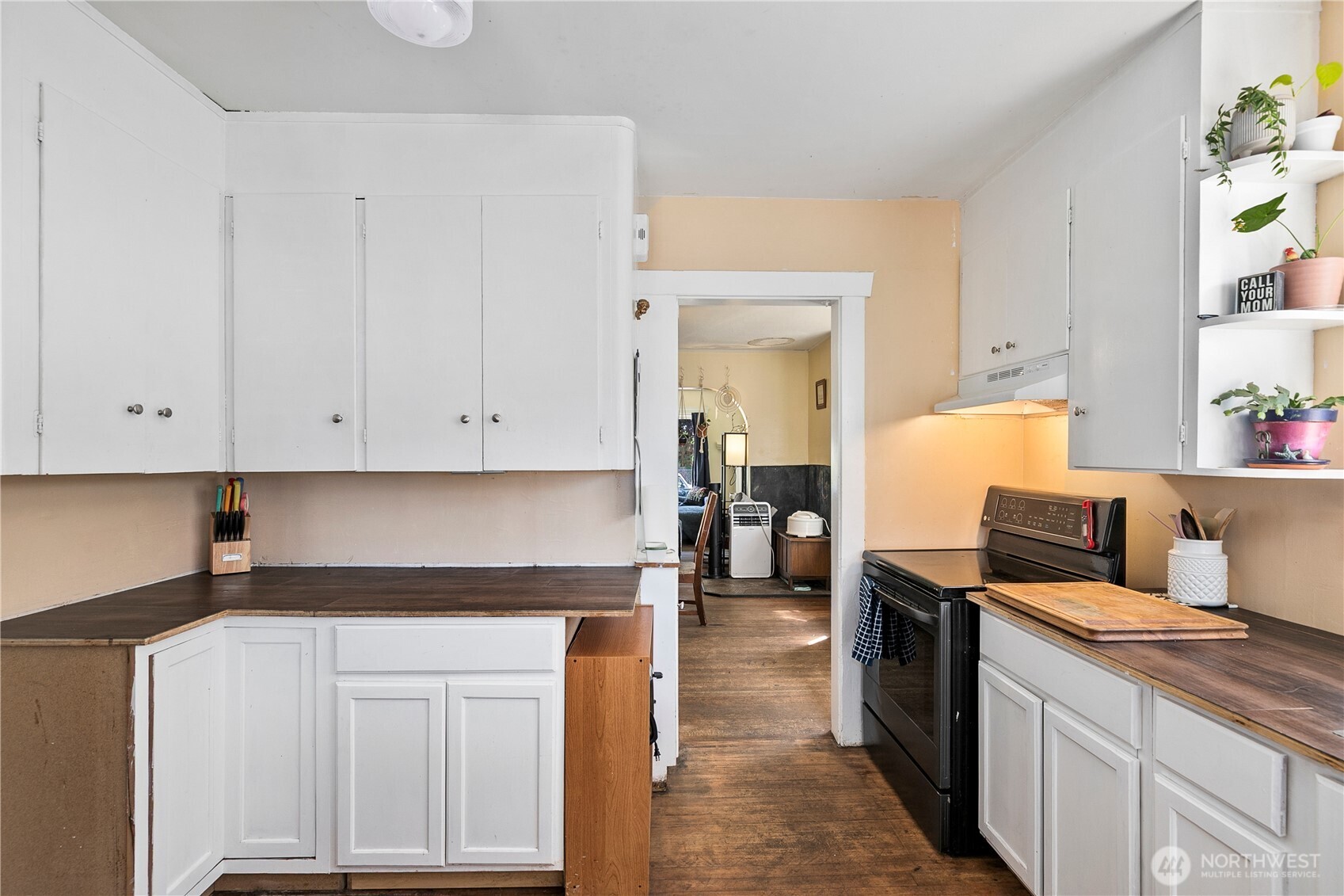 3730 Tacoma Avenue Property Photo 13